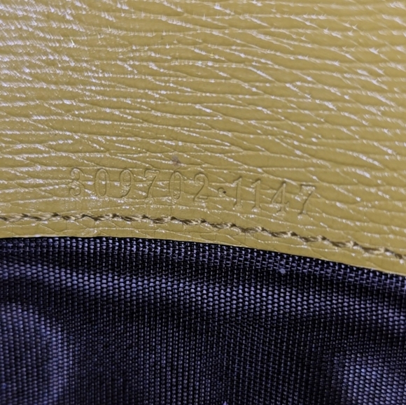 Gucci Continental Flap Calfskin Heartbeat Print Yellow Wallet - Picture 10 of 11